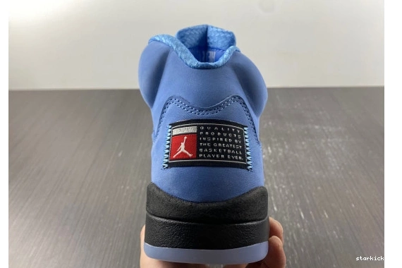 Air Jordan  DV1310-401 RETRO “UNC” 5 DV1310-401  0920